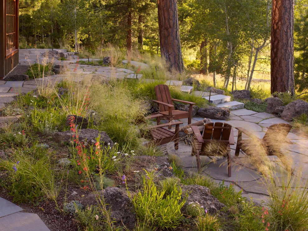 Black Butte Residence by JP Stone Contractors, Inc. - Photo 2