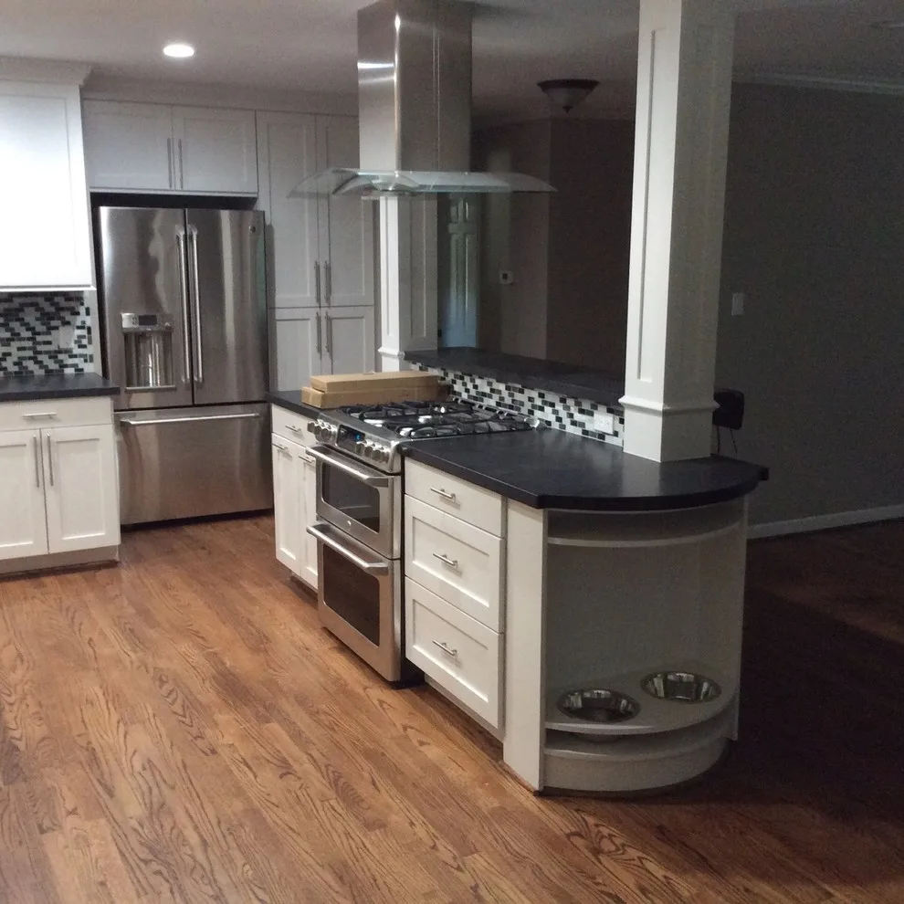 Houston Transitional Kitchens by Artisan Renovations - Photo 7
