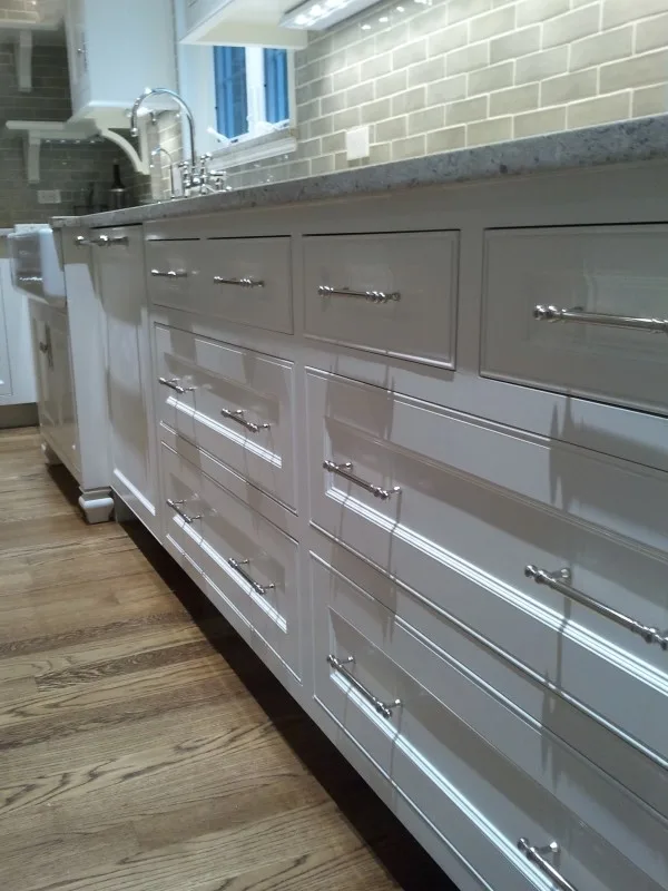 Houston Transitional Kitchens by Artisan Renovations - Photo 18