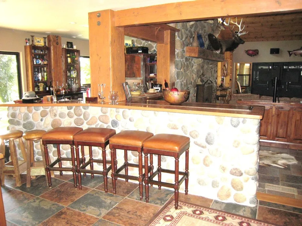Country Style Timber Bar by Kiwi Woodworks - Photo 2