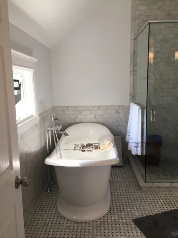 Tailored White and Grey Master Bathroom by Callier & Thompson Kitchens, Baths And Appliances - Photo 4