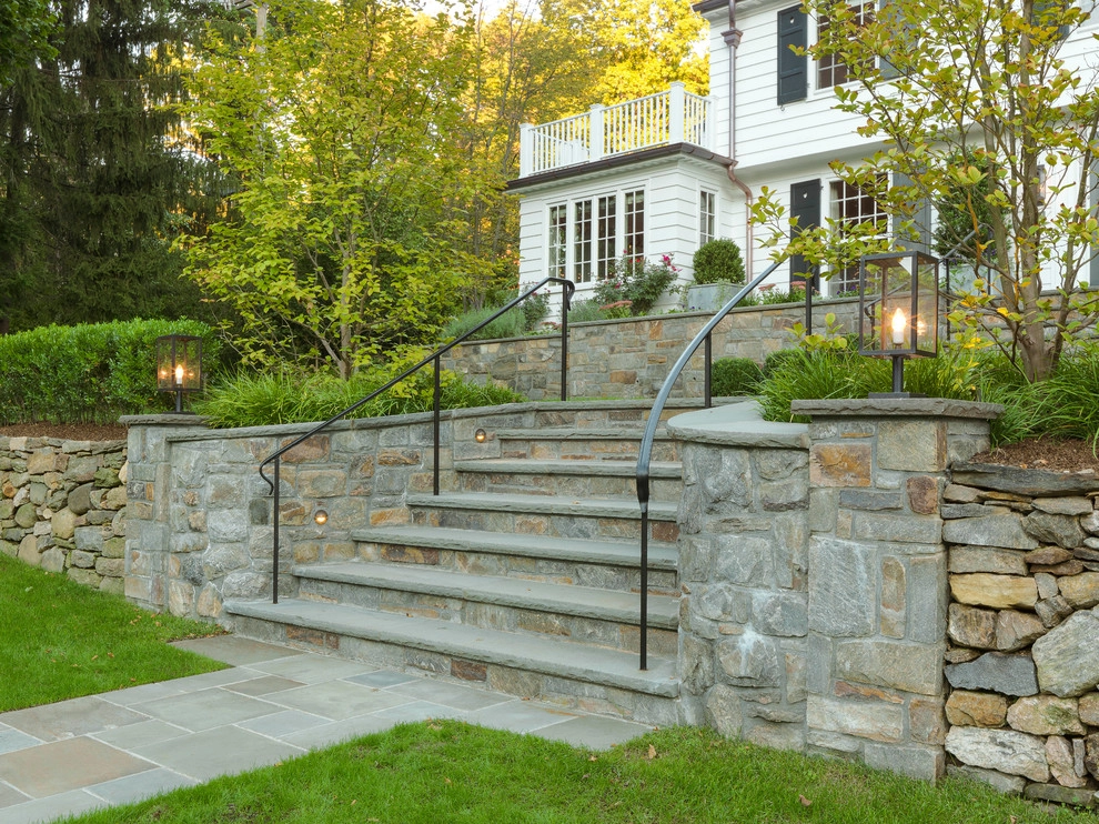 NYC Suburb: Family-Friendly Elegance by Julie Moir Messervy Design Studio (JMMDS) - Photo 12