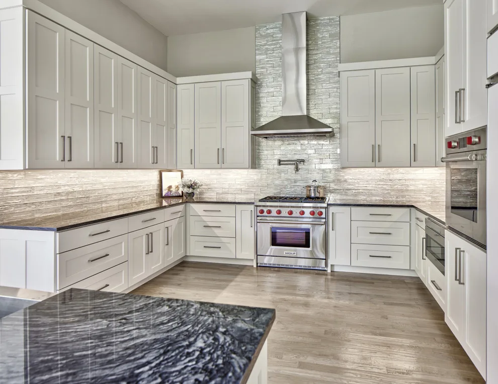 Dallas Transitional Cabinetry for Kitchens by Kitchen, Bath & Home - Texas - Photo 5