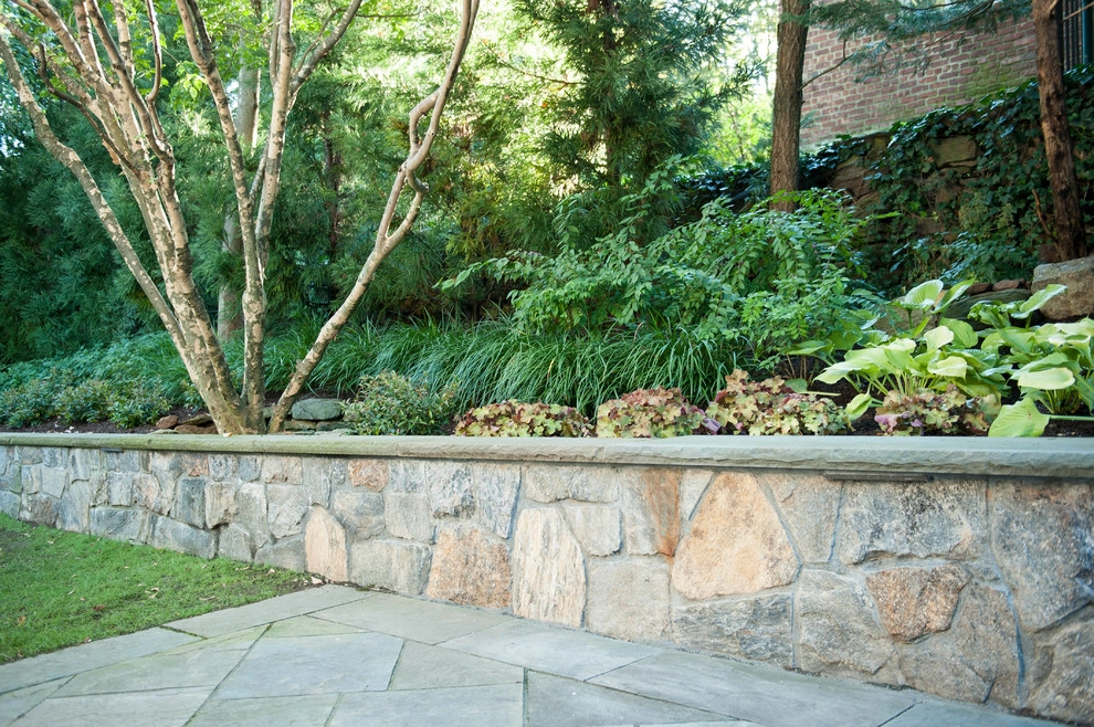 NYC Suburb: Family-Friendly Elegance by Julie Moir Messervy Design Studio (JMMDS) - Photo 11