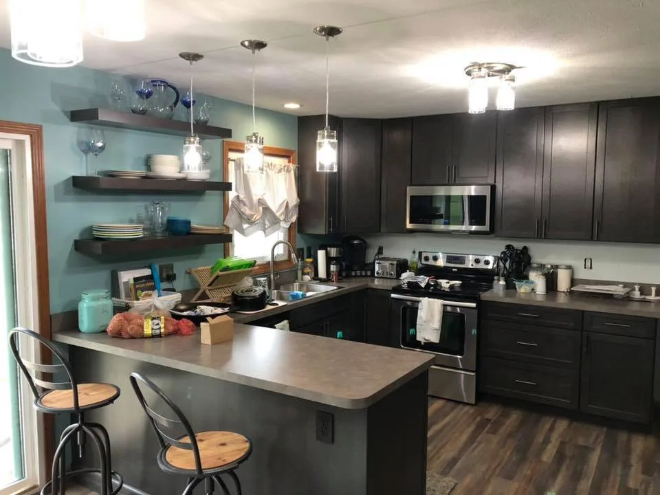 Shadow Kitchen by HM Remodeling - Photo 2