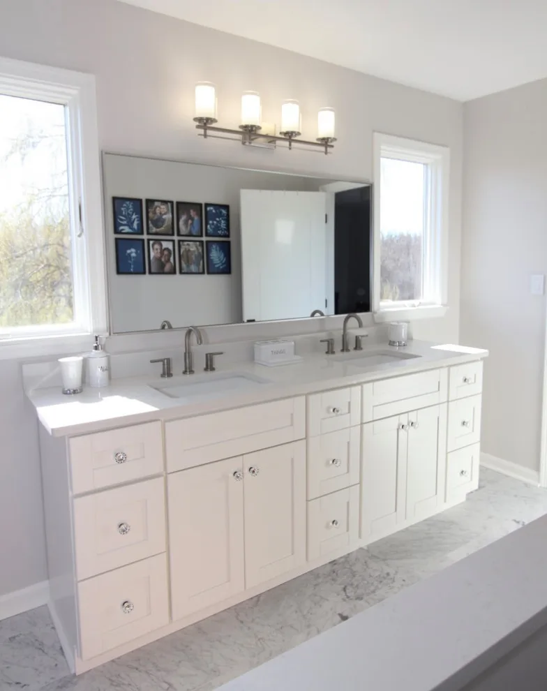 Darlington Diverse Materials Main Bathroom by Taylor Made Custom Contracting Inc. - Photo 3