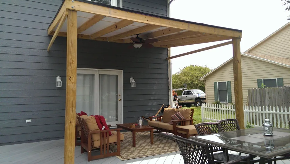 Outdoor Decks and Living Spaces by Prestige Renovations - Photo 4