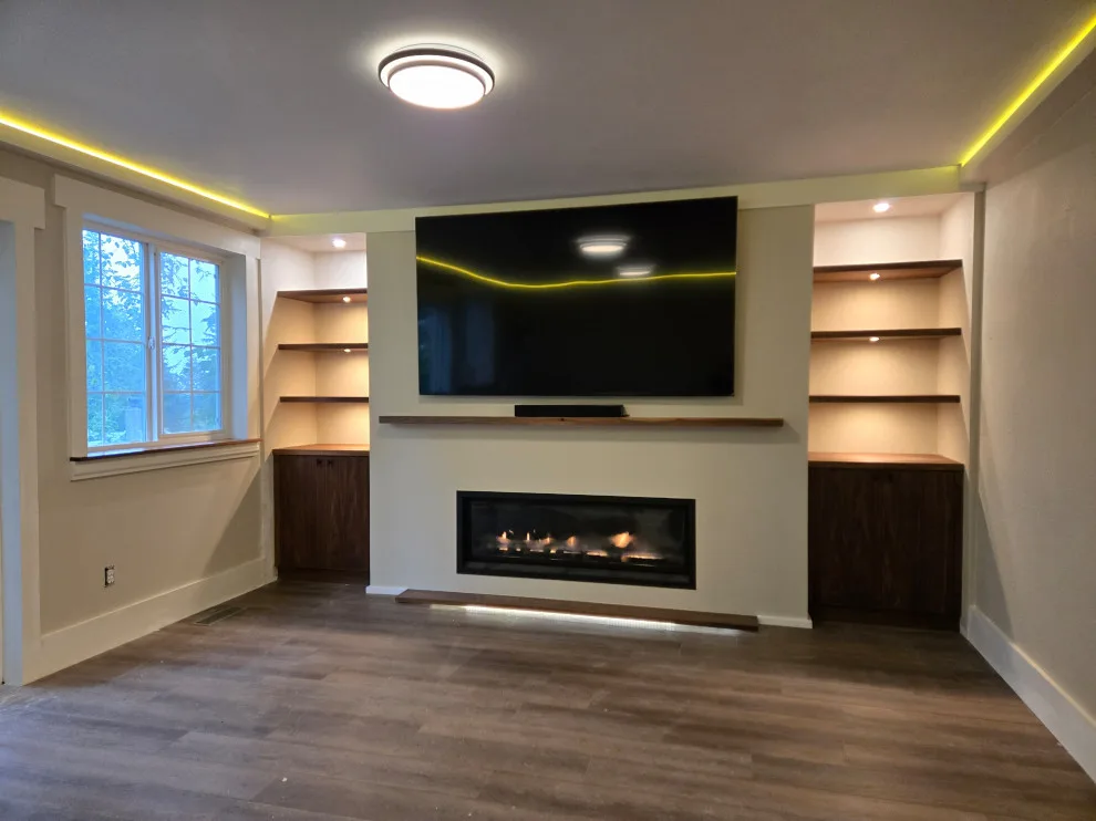 Den and Laundry Area by Bellinghamhomeworks - Photo 3