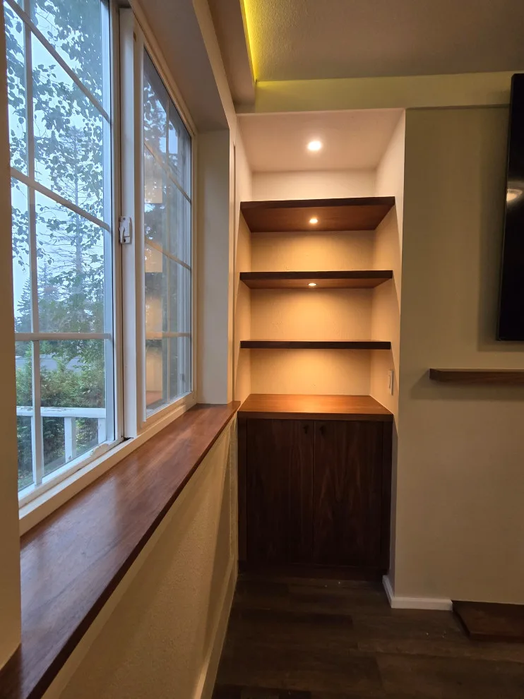 Den and Laundry Area by Bellinghamhomeworks - Photo 9