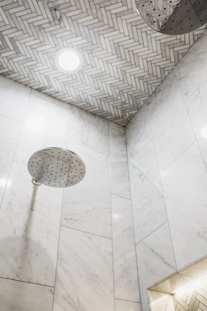 Enduring Primary Bathroom Renovation - South Hampton, Houston by Analog HTX - Photo 6