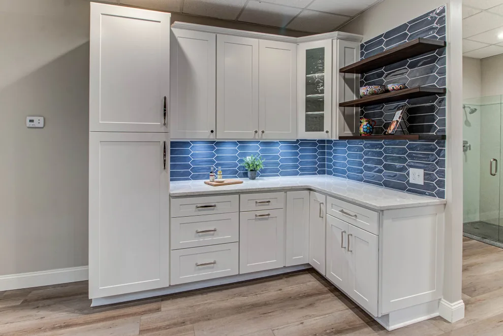 Creation Hub by Dreammaker Bath & Kitchen - Photo 9