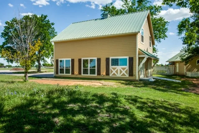 Separate Garage and Workshop by DFW Improved - Photo 7