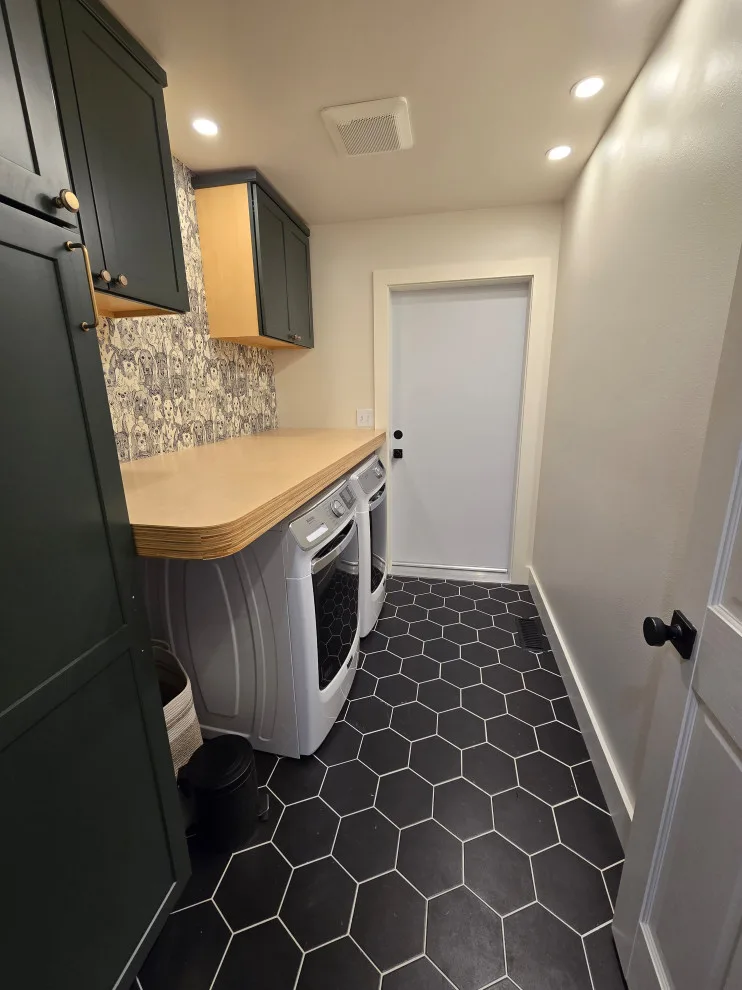 Devin's laundry room renovation project by Bellinghamhomeworks - Photo 4