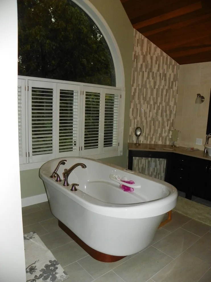 Devonshire Primary Bathroom by DHM Remodeling - Photo 16
