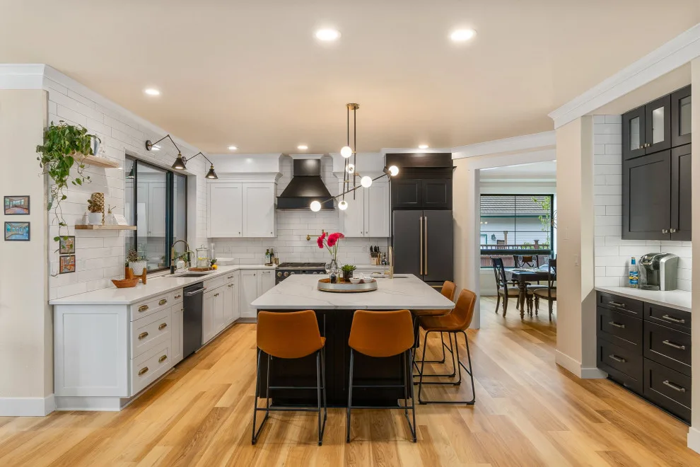 Dietz Complete Home Renovation by Dunamis Interiors Inc. - Photo 8
