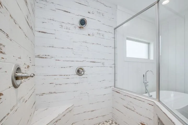 America's Best Carpet And Tile - Photo 14