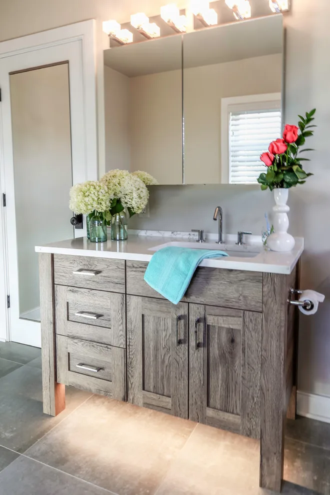 Restrooms by Covenant Kitchens & Baths, Inc. - Photo 20