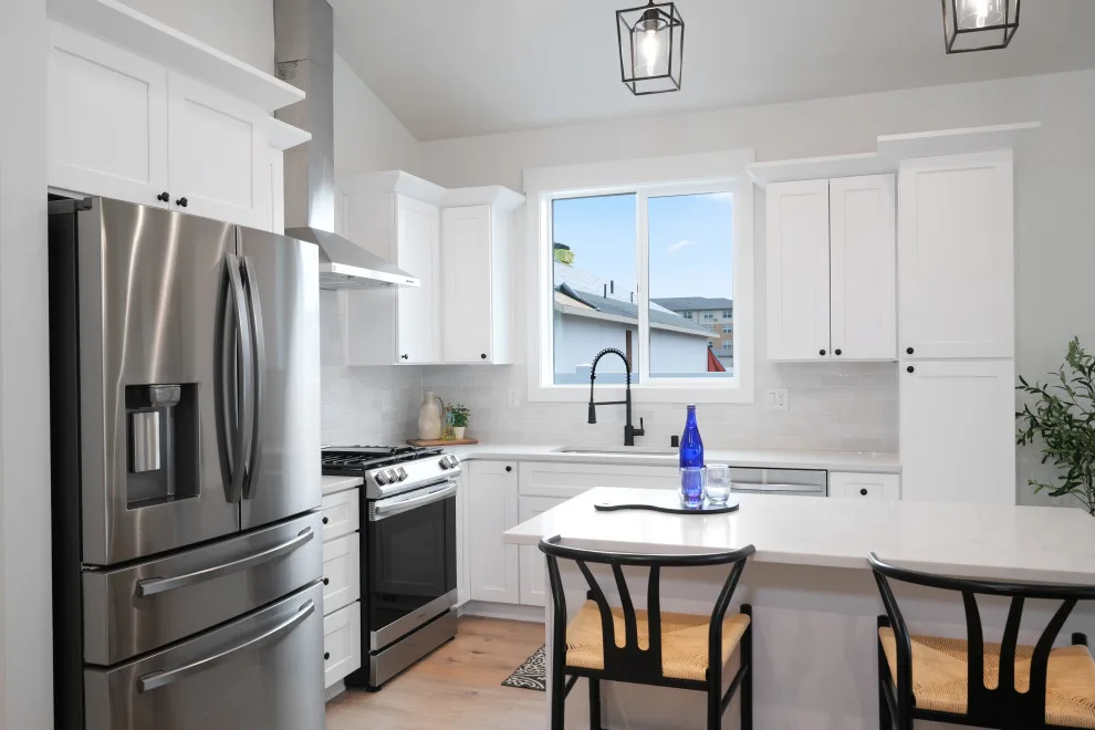 Cabinets Plus, LLC - Photo 14