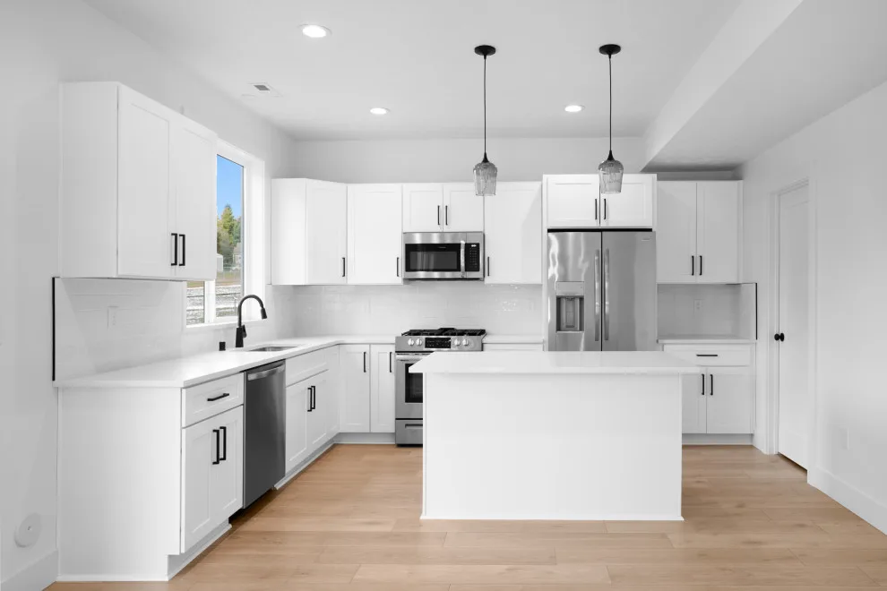 Shiva Lane - Light-Colored Kitchen by Cabinets Plus, LLC - Photo 4