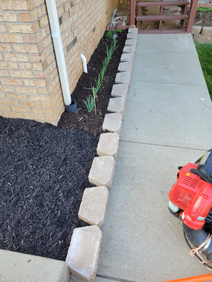 Alberto Alavez Professional Lawn Services LLC 15 by Alberto Alavez Professional Lawn Services LLC - Photo 5