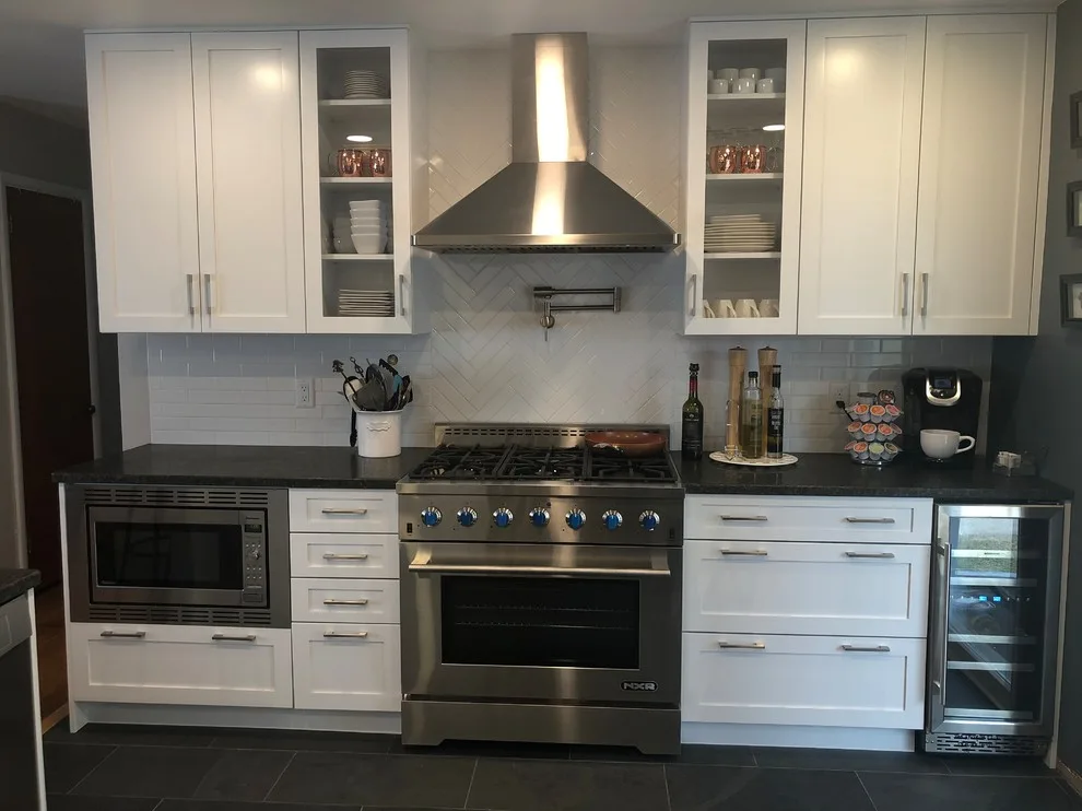 Bel Air Urban Kitchen by Whitney Garrett / Kenwood Kitchens - Photo 18