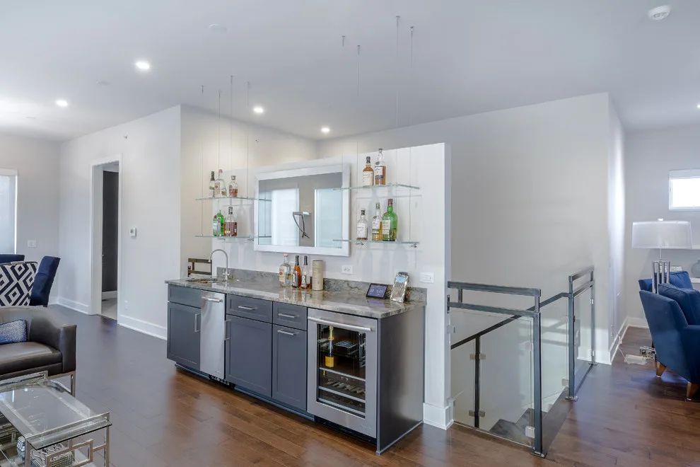 Urban Condo - Customized Kitchen Design by Trillium Cabinet Company - Photo 4