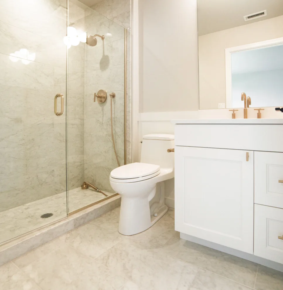 Kirkland Downtown Renovation by Remont Construction - Photo 18