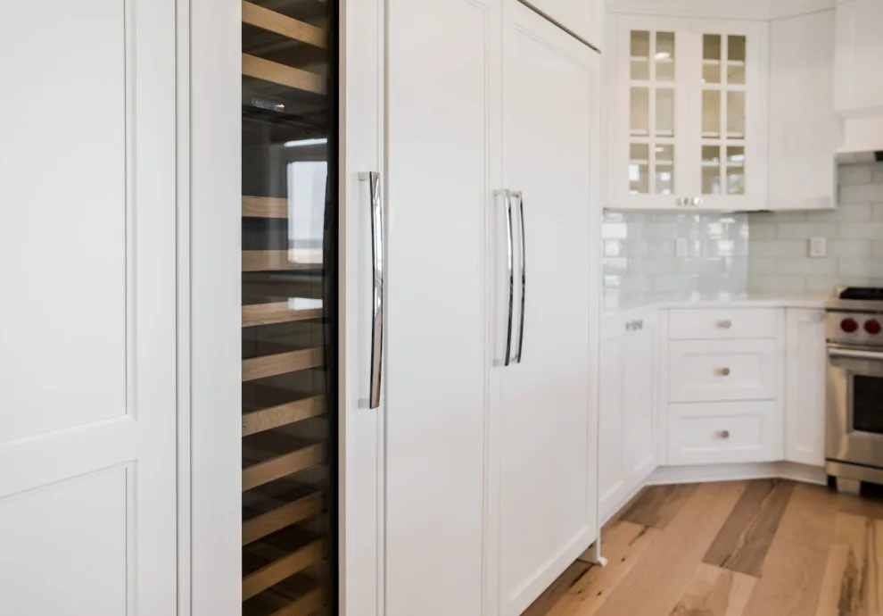 Kirkland Downtown Renovation by Remont Construction - Photo 9