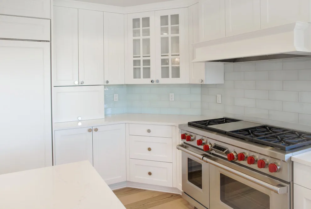 Kirkland Downtown Renovation by Remont Construction - Photo 14