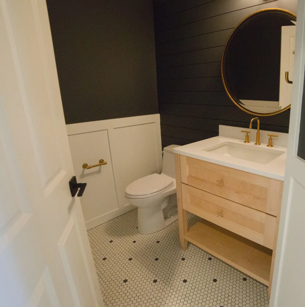 Kirkland Downtown Renovation by Remont Construction - Photo 8