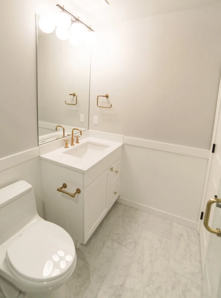 Kirkland Downtown Renovation by Remont Construction - Photo 16