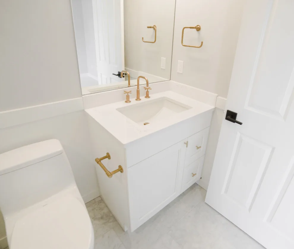 Kirkland Downtown Renovation by Remont Construction - Photo 24