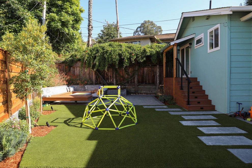 Outdoor Ambience by K & D Landscaping, Inc. - Photo 10