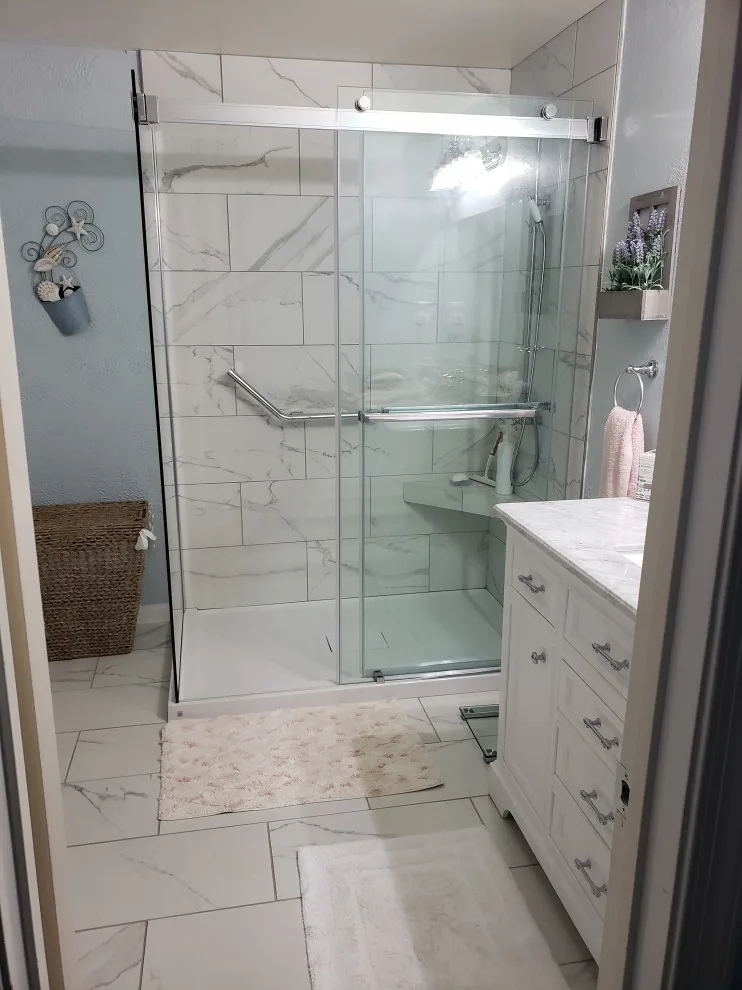 Dream Kitchen & Bath Shop - Photo 7