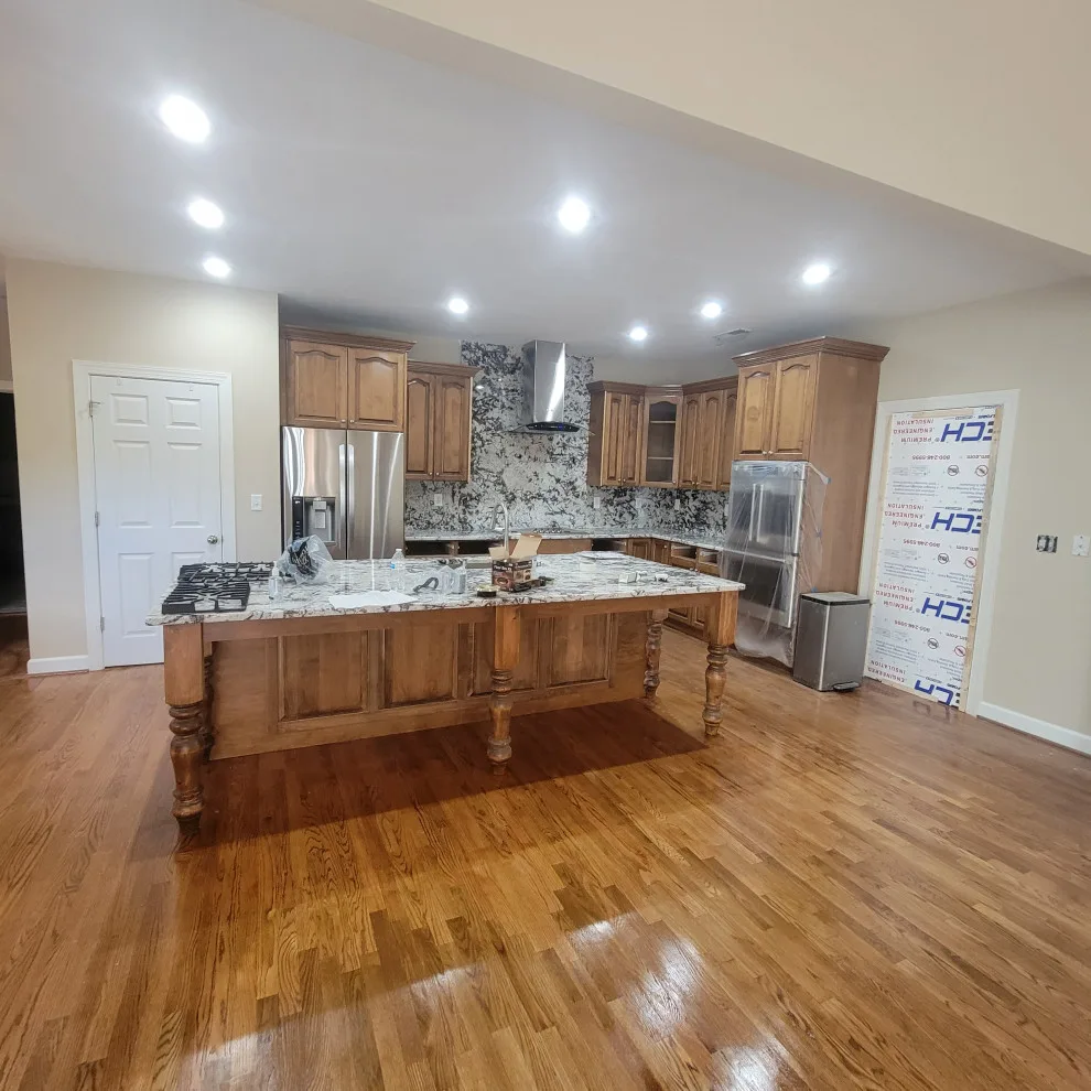 Dream Kitchen & Bath Shop - Photo 2