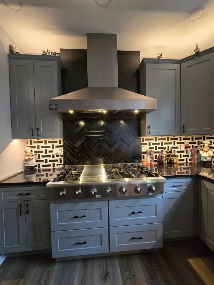 From Vision to Reality: Culinary-Inspired Kitchen Renovation by Kitchen Solvers Of Grayslake - Photo 2