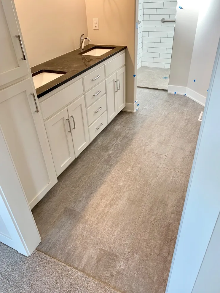 Dreamland Residences Camelback Avenue by McKean's Floor To Ceiling - Photo 6