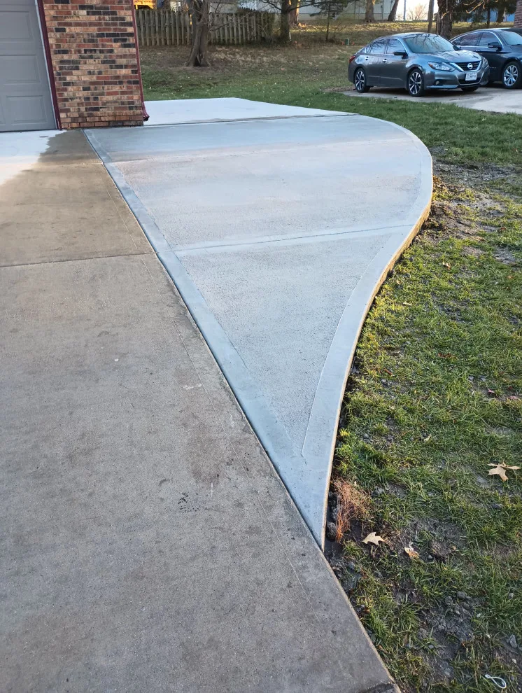 Reyes Remodeling LLC - Photo 3