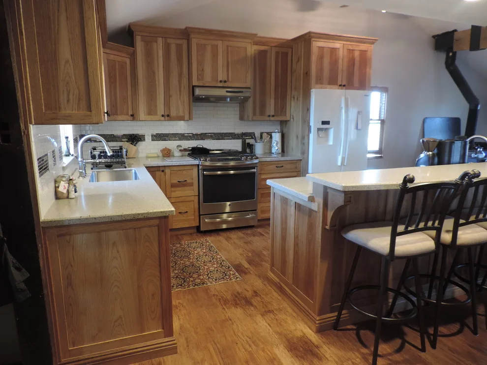 Decker Cabinets - Photo 10