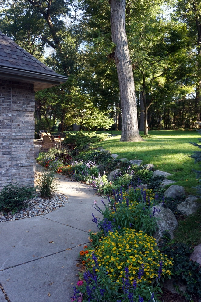 Garden Ideas by Kalamazoo Garden & Interior Design, LLC - Photo 9