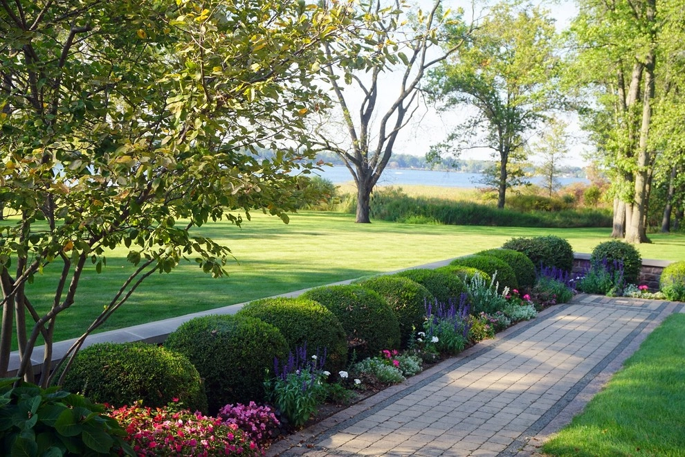 Garden Ideas by Kalamazoo Garden & Interior Design, LLC - Photo 5