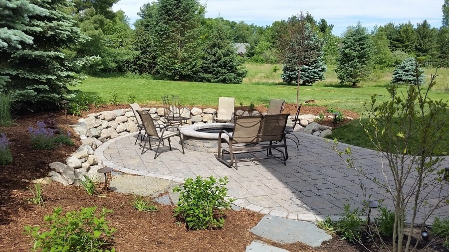 Patios & Walkways by Kalamazoo Garden & Interior Design, LLC - Photo 12
