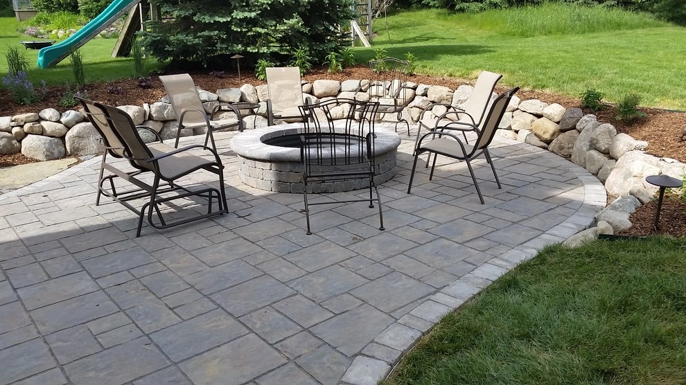 Patios & Walkways by Kalamazoo Garden & Interior Design, LLC - Photo 9