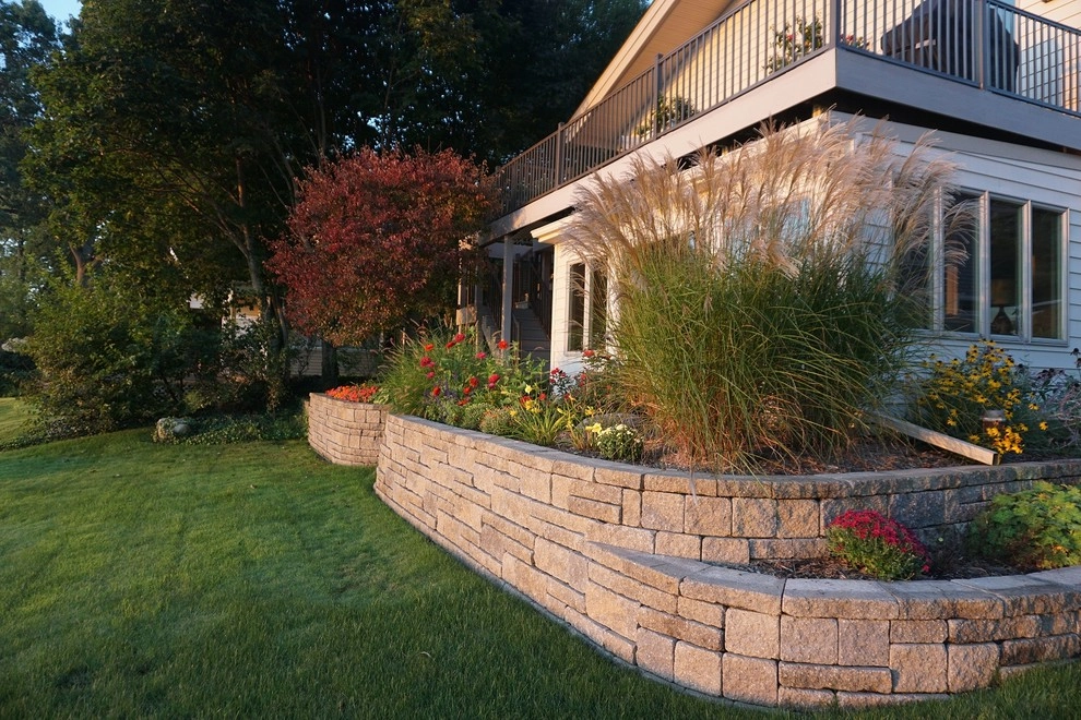 Garden Ideas by Kalamazoo Garden & Interior Design, LLC - Photo 10