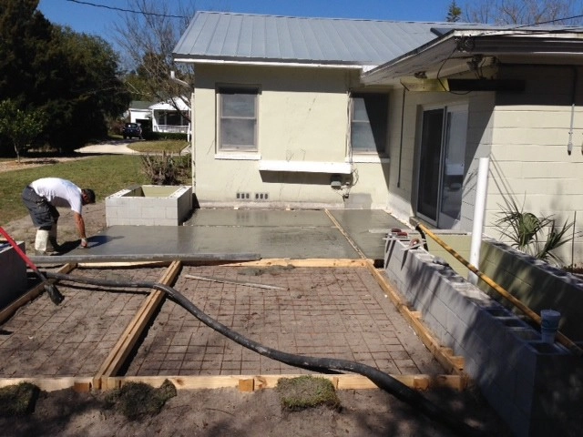 Contemporary Patio by KAPPLE Landscape Design - Photo 8