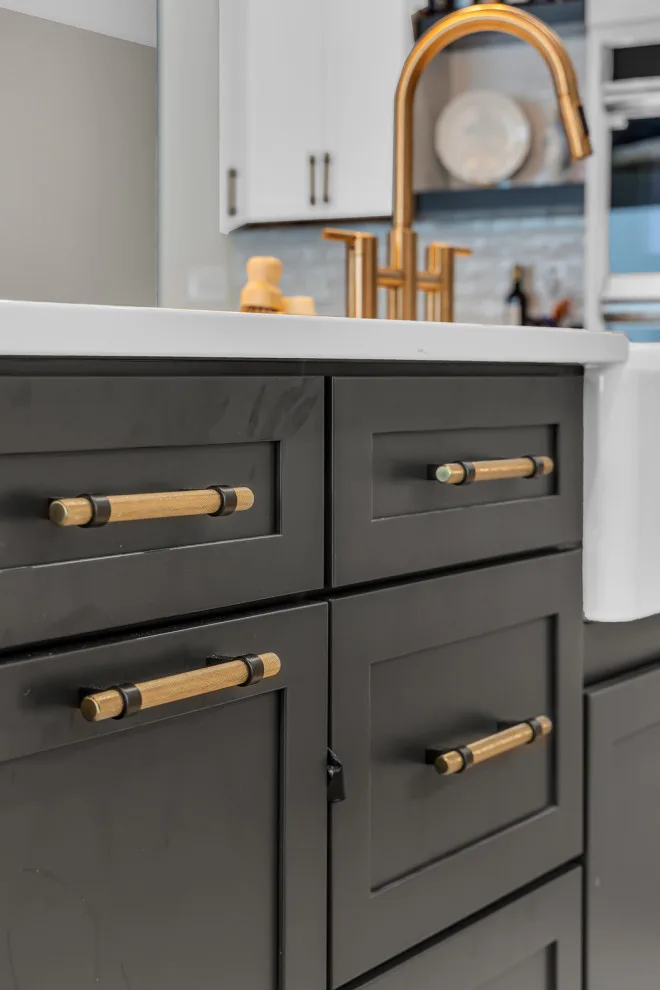 Eagle Point Culinary Storage by Anna Kennedy With MBS Interiors - Photo 15