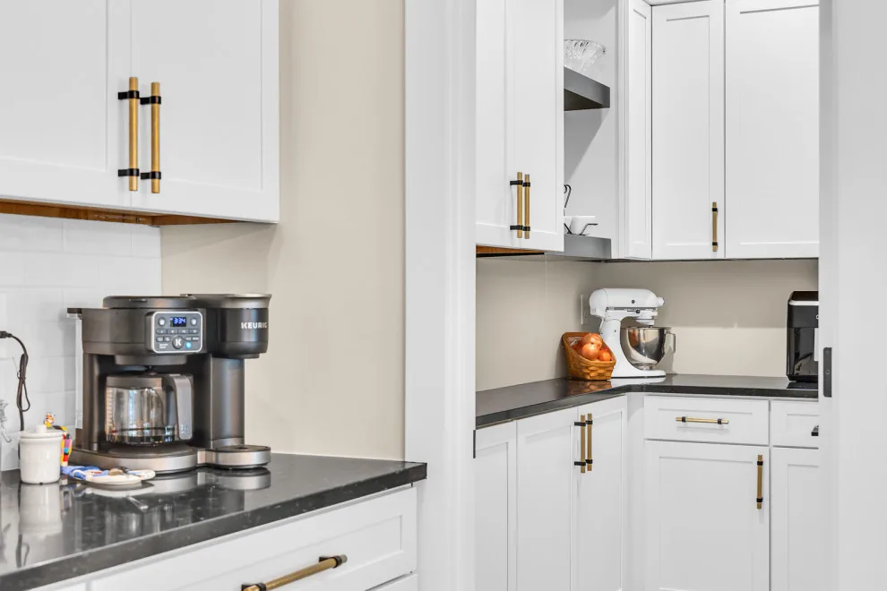 Eagle Point Culinary Storage by Anna Kennedy With MBS Interiors - Photo 18