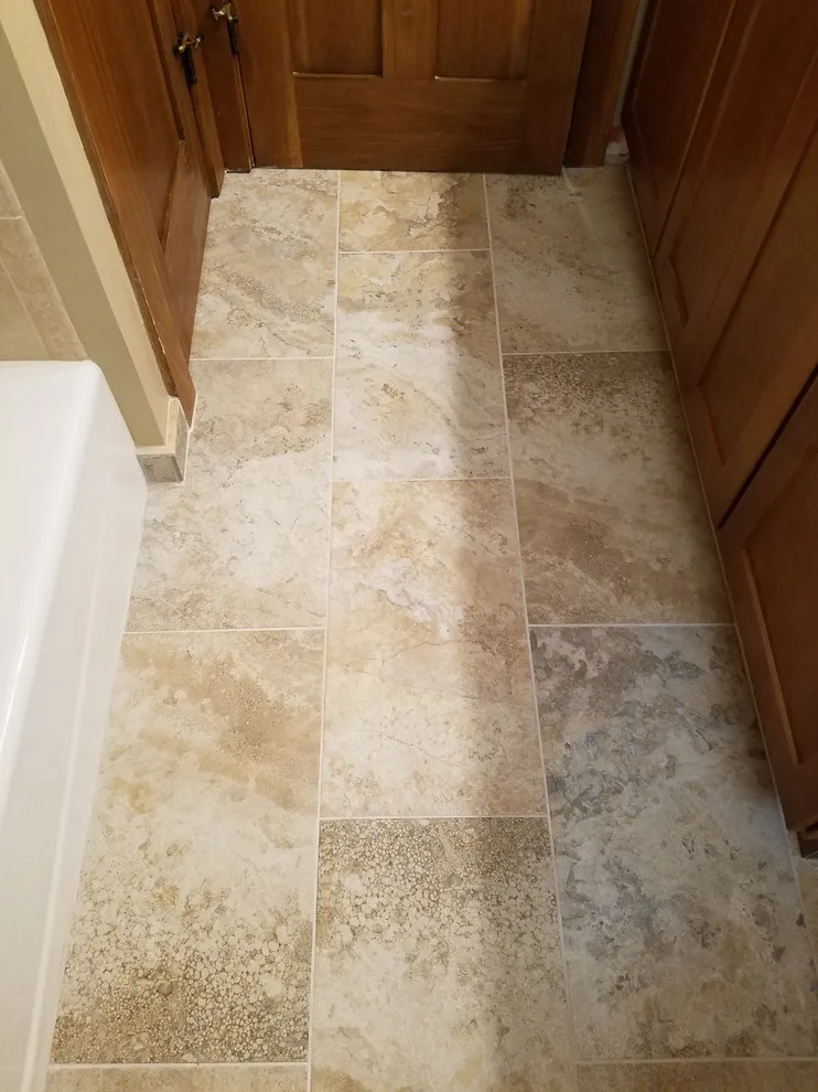 Natural Hue Bathtub Enclosure by Paramount Tile Design - Photo 7