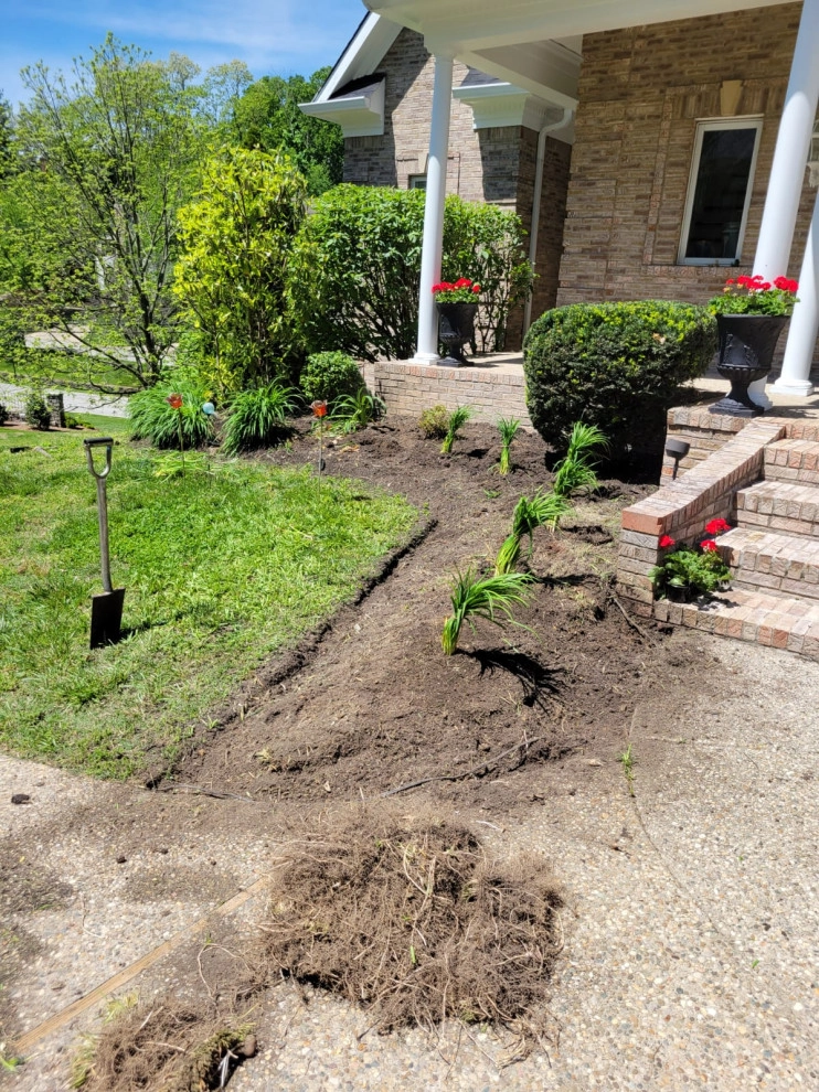 Alberto Alavez Professional Lawn Services LLC 17 by Alberto Alavez Professional Lawn Services LLC - Photo 14