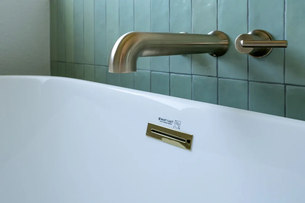 East Austin Bathroom Upgrade by Catalyst Construction, Inc - Photo 5